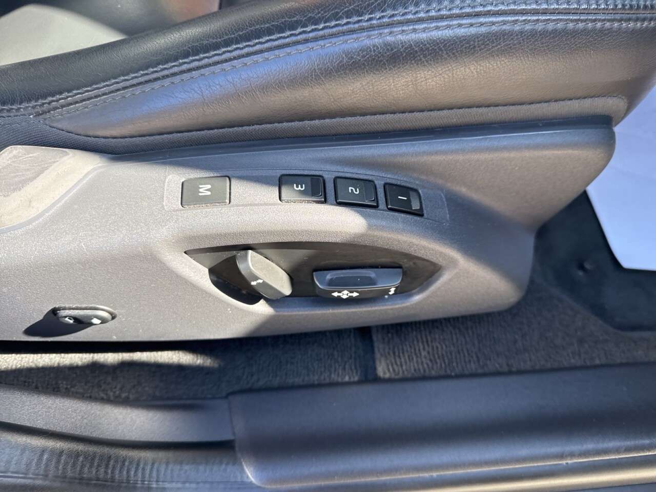 2017 VOLVO XC60 2017 VOLVO XC60