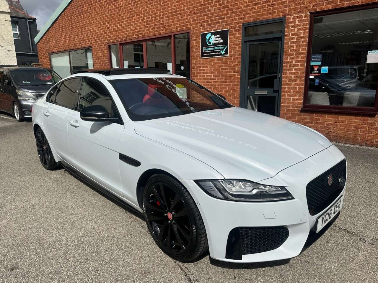 2016 JAGUAR XF 2016 JAGUAR XF