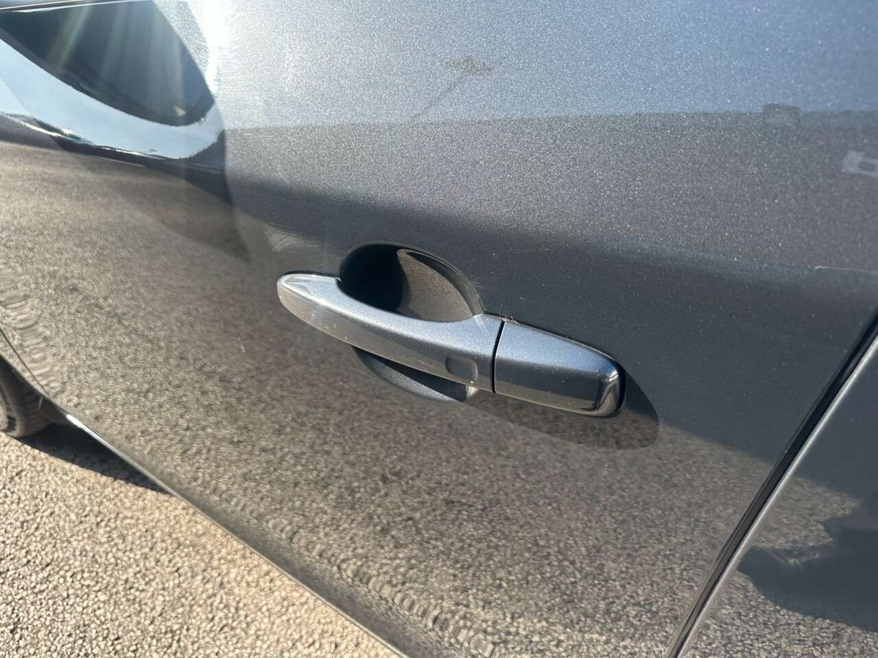 2017 VOLVO V60 2017 VOLVO V60