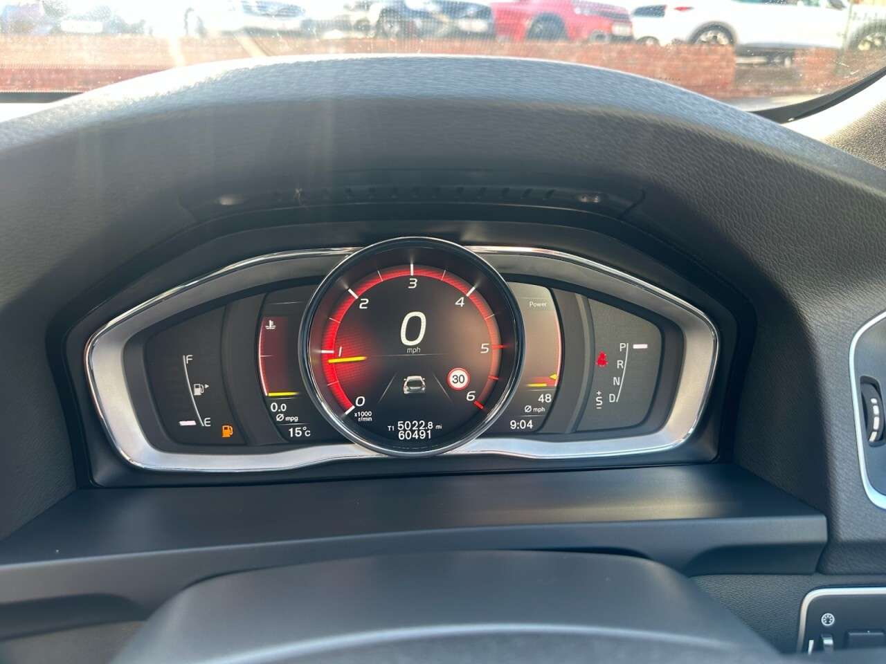 2017 VOLVO V60 2017 VOLVO V60