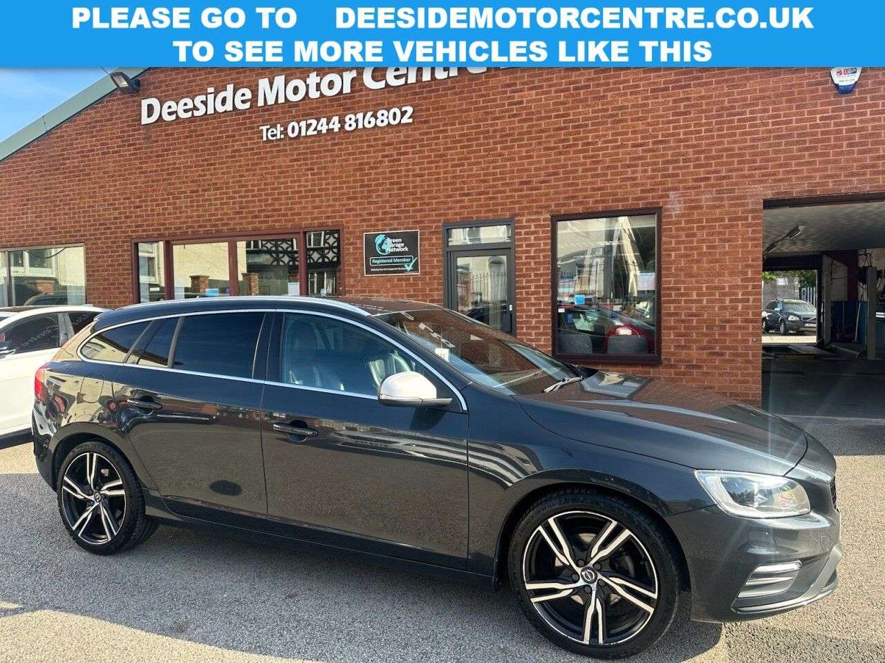 A 2017 VOLVO V60 2.0 D3 R-Design Lux Nav Estate 5dr Diesel Auto Euro 6 (s/s) (150 ps) Rear v A 2017 VOLVO V60 2.0 D3 R-Design Lux Nav Estate 5dr Diesel Auto Euro 6 (s/s) (150 ps) Rear v
