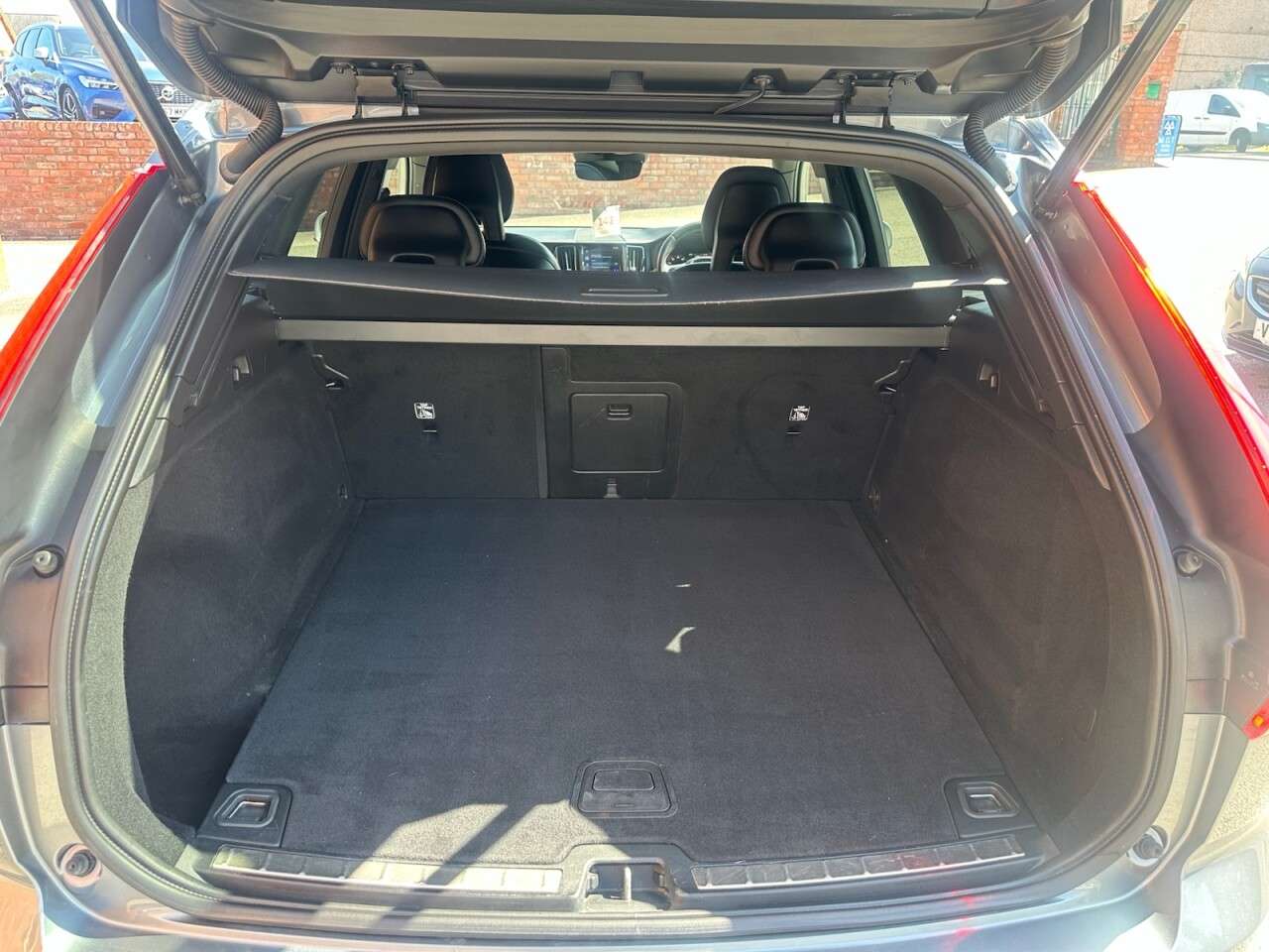 2018 VOLVO XC60 2018 VOLVO XC60