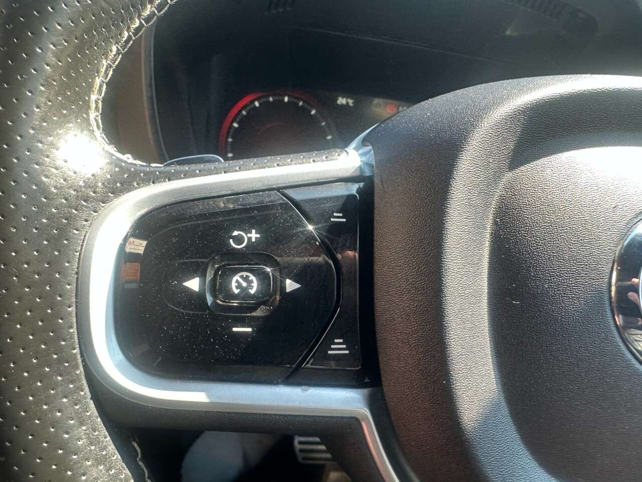 2018 VOLVO XC60 2018 VOLVO XC60