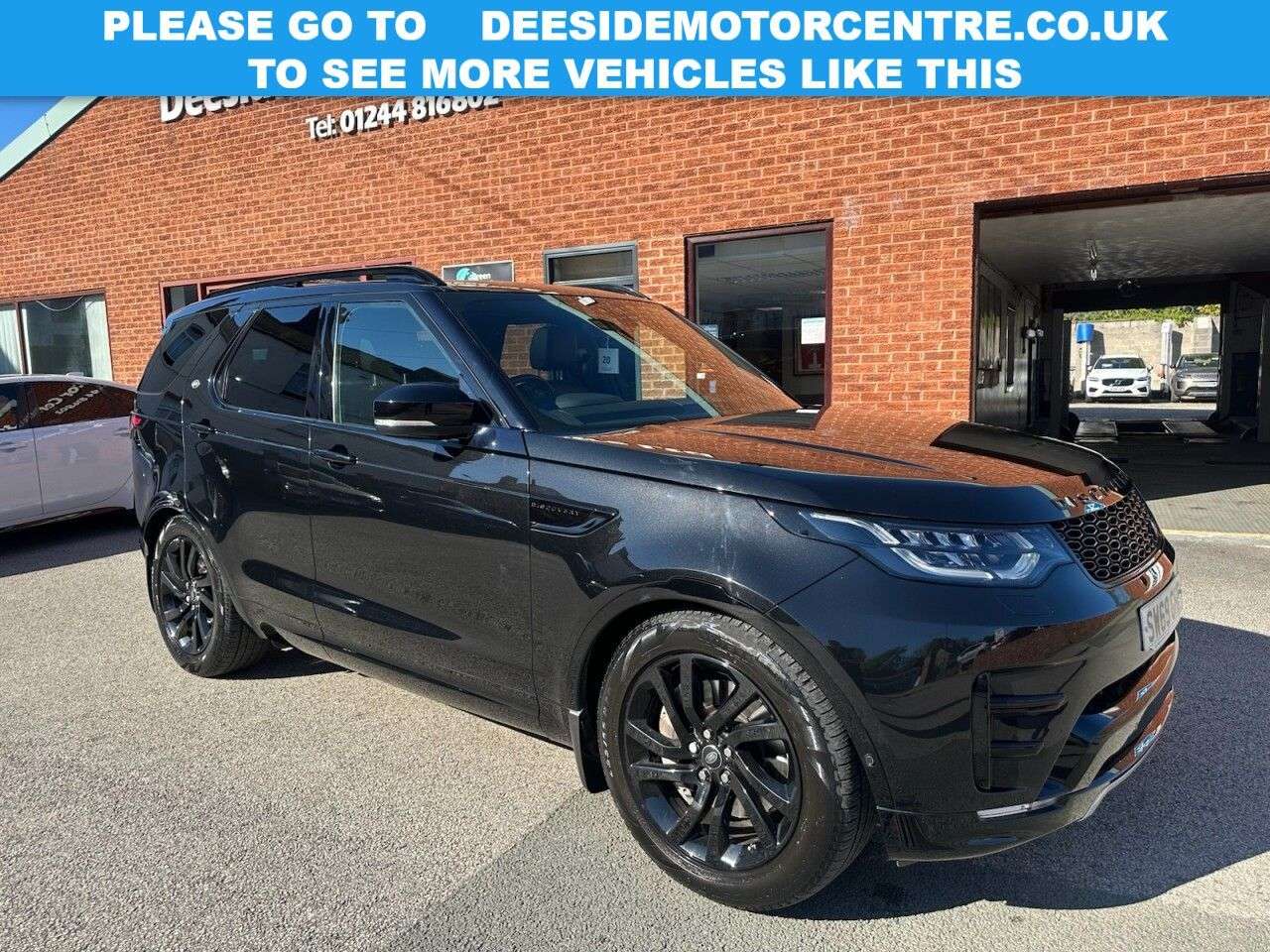 A 2019 LAND ROVER DISCOVERY 3.0 SD V6 Landmark Edition SUV 5dr Diesel Auto 4WD Euro 6 (s/s) (306 ps) Re A 2019 LAND ROVER DISCOVERY 3.0 SD V6 Landmark Edition SUV 5dr Diesel Auto 4WD Euro 6 (s/s) (306 ps) Re