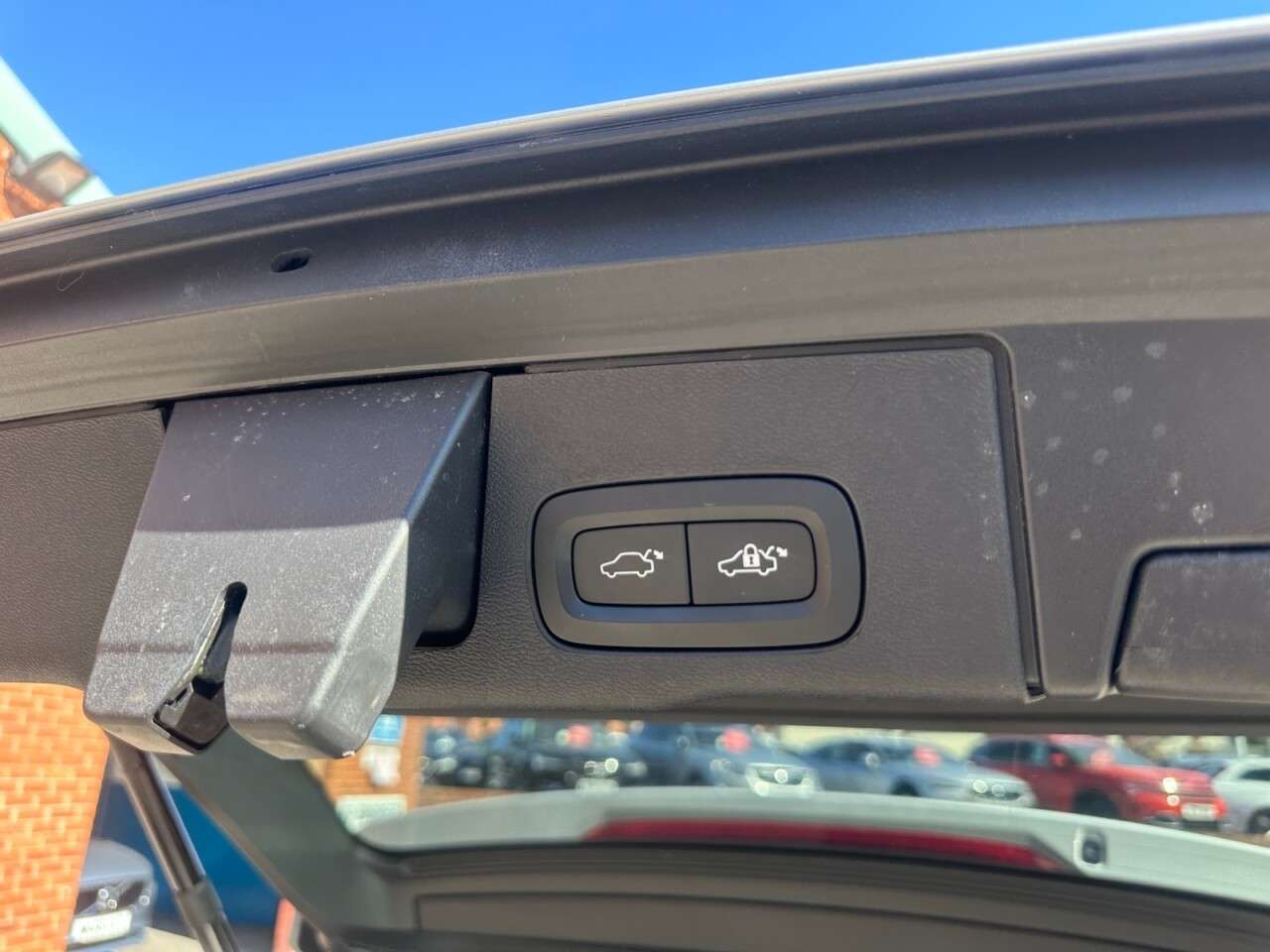 2018 VOLVO XC60 2018 VOLVO XC60