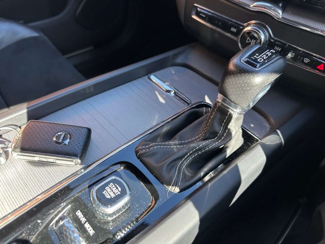 2018 VOLVO XC60 2018 VOLVO XC60