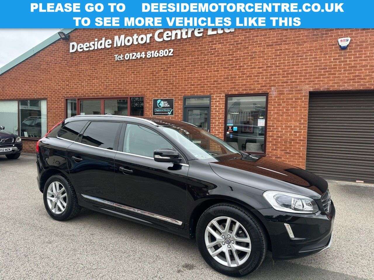 A 2016 VOLVO XC60 2.4 D5 SE Lux Nav SUV 5dr Diesel Auto AWD Euro 6 (s/s) (220 ps) A 2016 VOLVO XC60 2.4 D5 SE Lux Nav SUV 5dr Diesel Auto AWD Euro 6 (s/s) (220 ps)