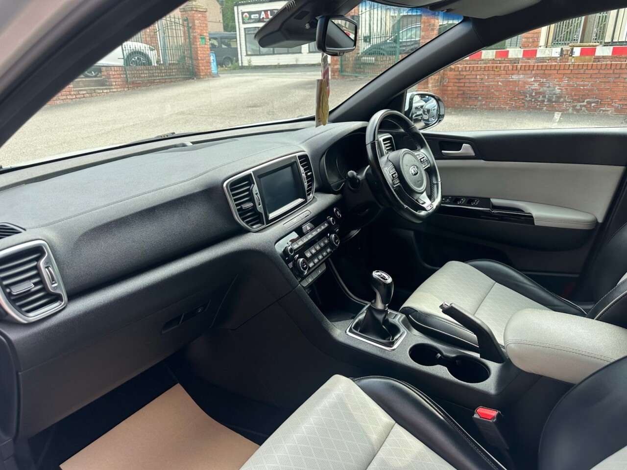 2018 KIA SPORTAGE 2018 KIA SPORTAGE