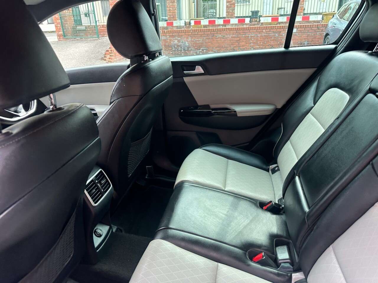 2018 KIA SPORTAGE 2018 KIA SPORTAGE