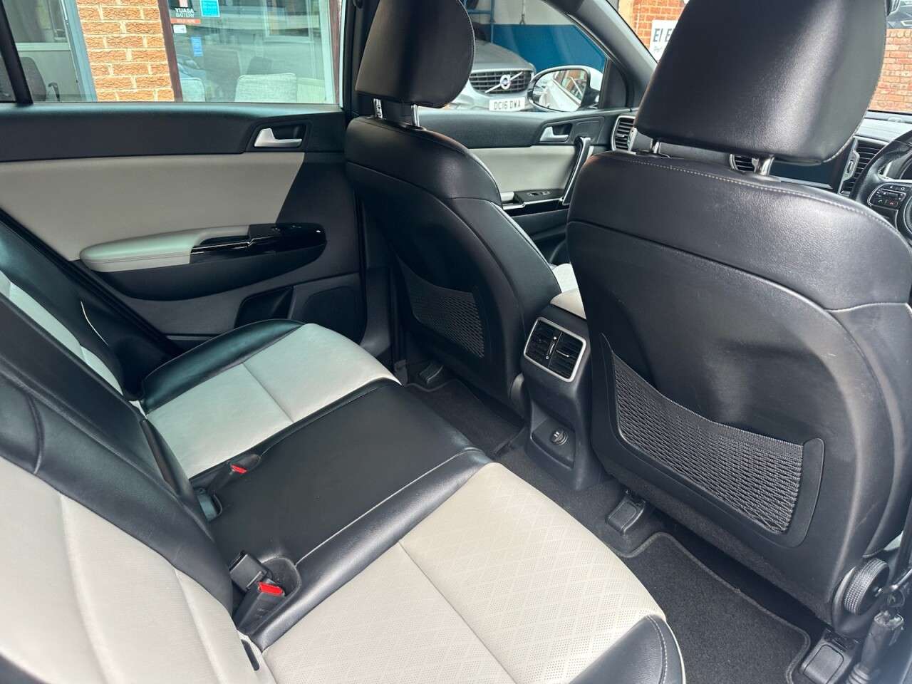2018 KIA SPORTAGE 2018 KIA SPORTAGE