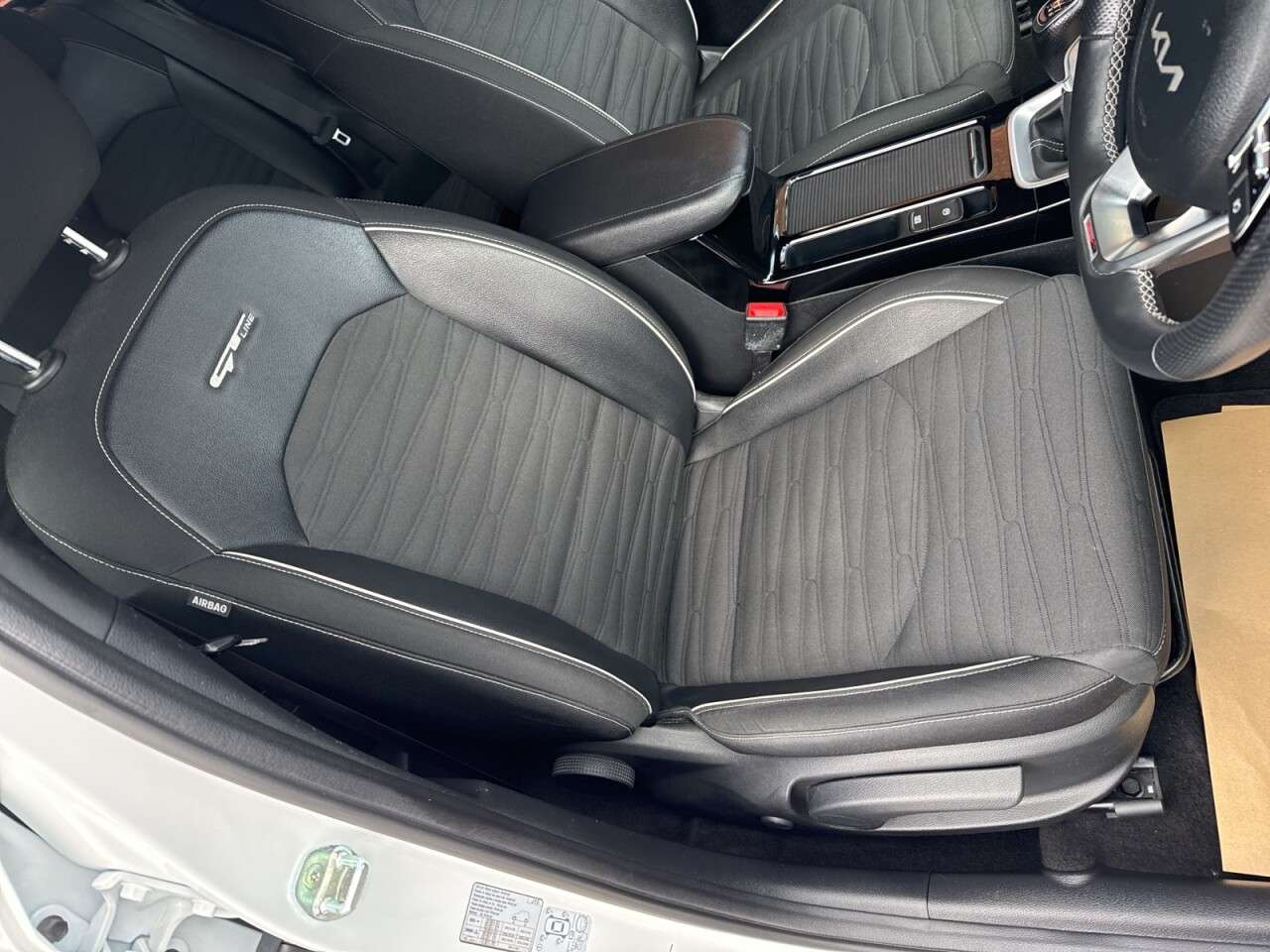 2021 KIA PROCEED 2021 KIA PROCEED