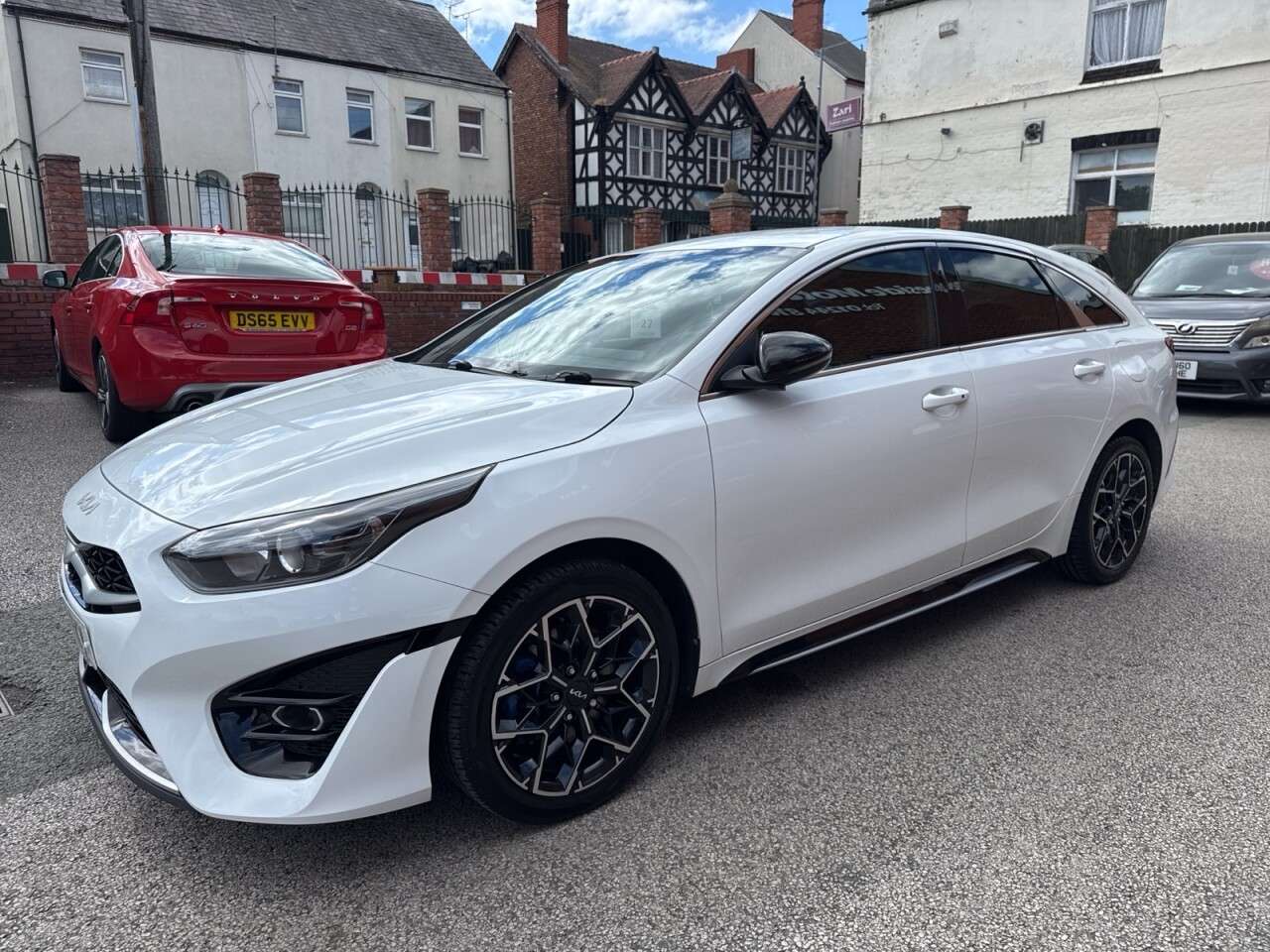 A 2021 KIA PROCEED 1.5 T-GDi GT-Line Shooting Brake 5dr Petrol Manual Euro 6 (s/s) (158 bhp) R A 2021 KIA PROCEED 1.5 T-GDi GT-Line Shooting Brake 5dr Petrol Manual Euro 6 (s/s) (158 bhp) R
