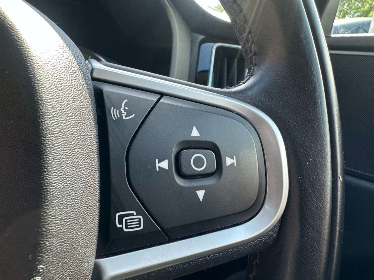 2018 VOLVO XC60 2018 VOLVO XC60