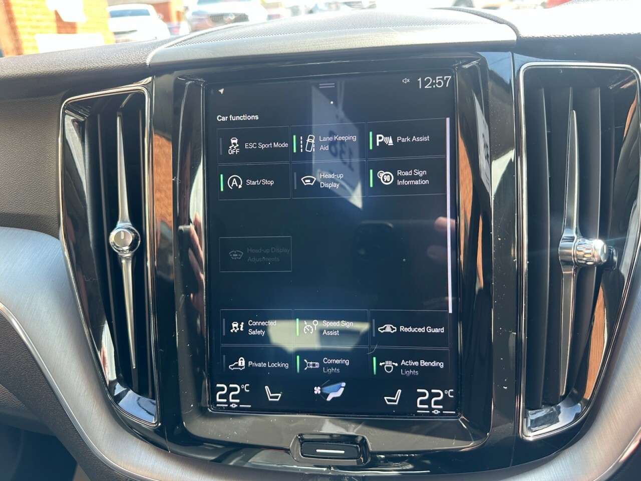 2018 VOLVO XC60 2018 VOLVO XC60