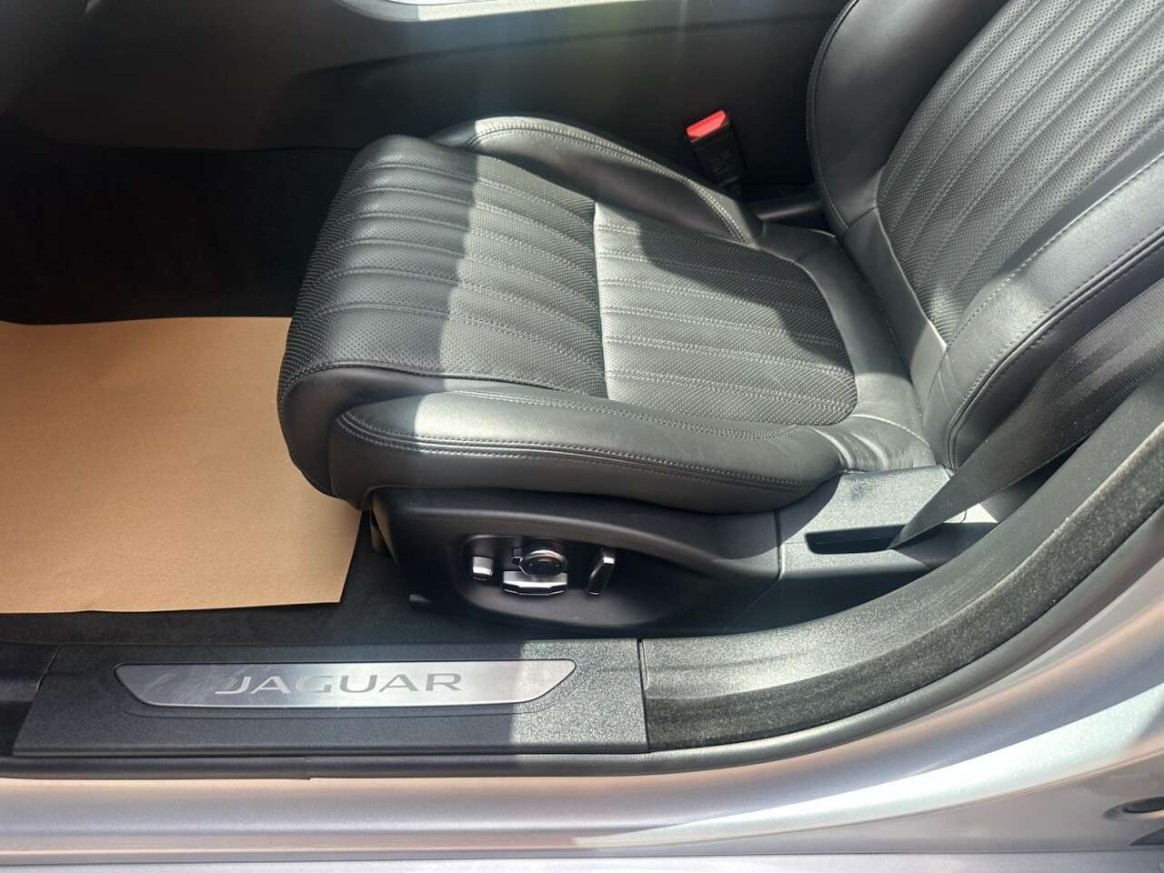 2018 JAGUAR XF 2018 JAGUAR XF