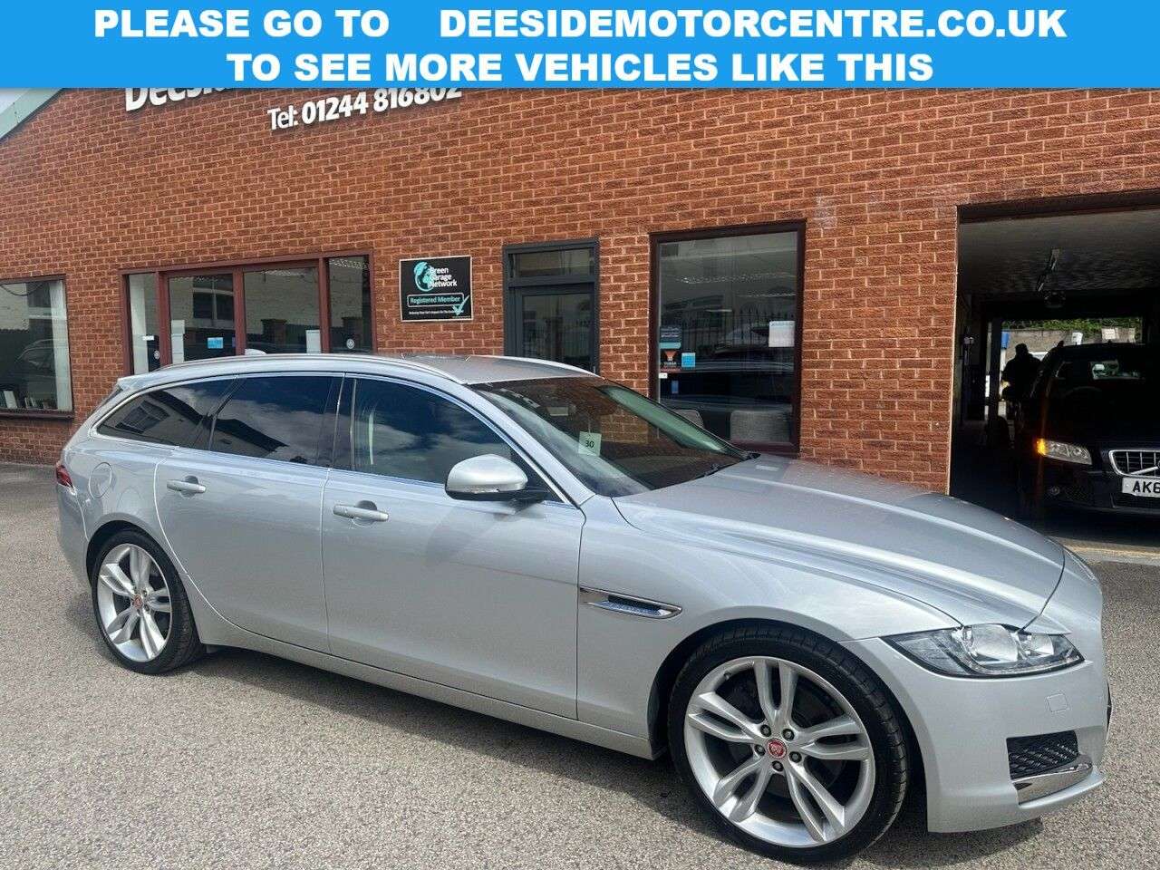 A 2018 JAGUAR XF D V6 PORTFOLIO A 2018 JAGUAR XF D V6 PORTFOLIO