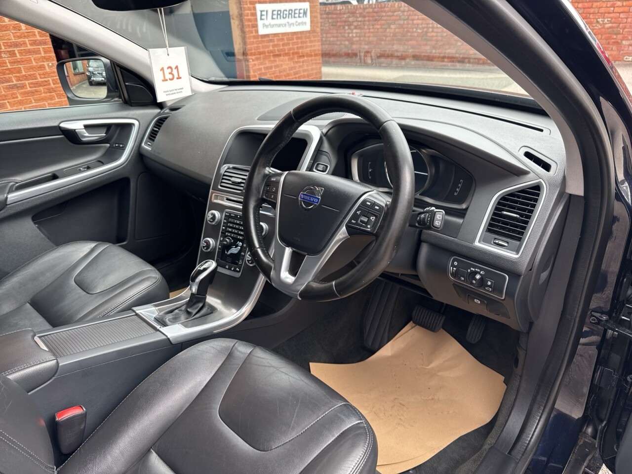 2015 VOLVO XC60 2015 VOLVO XC60