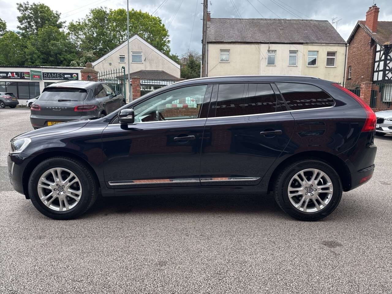 2015 VOLVO XC60 2015 VOLVO XC60