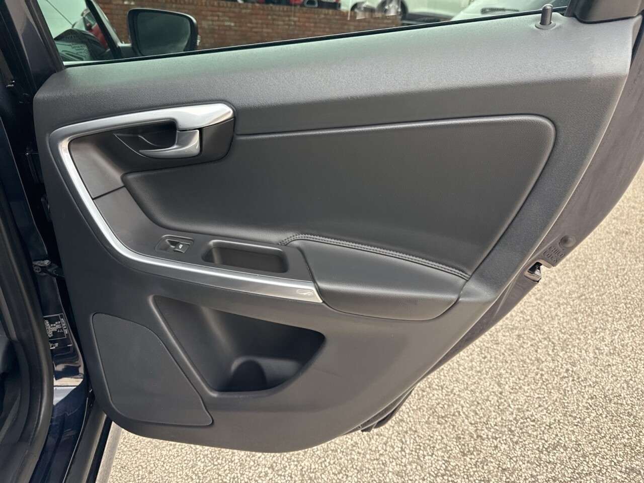 2015 VOLVO XC60 2015 VOLVO XC60