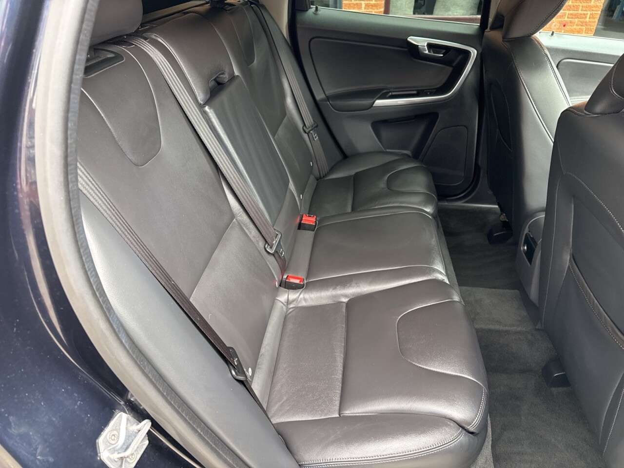 2015 VOLVO XC60 2015 VOLVO XC60
