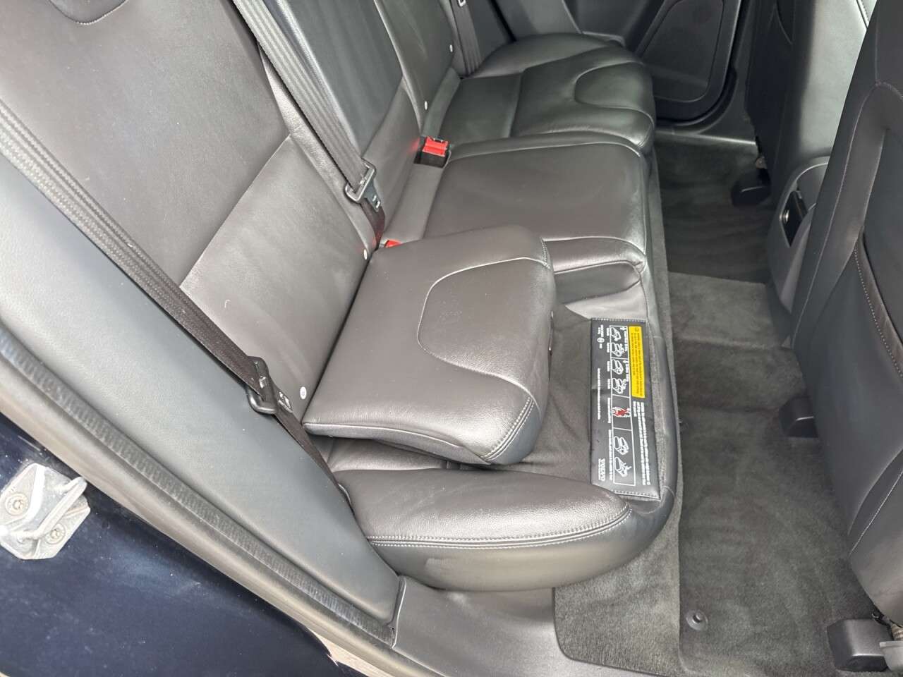 2015 VOLVO XC60 2015 VOLVO XC60