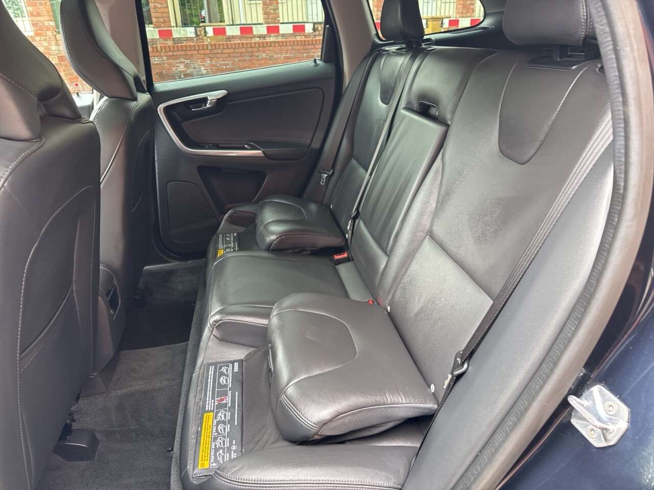 2015 VOLVO XC60 2015 VOLVO XC60
