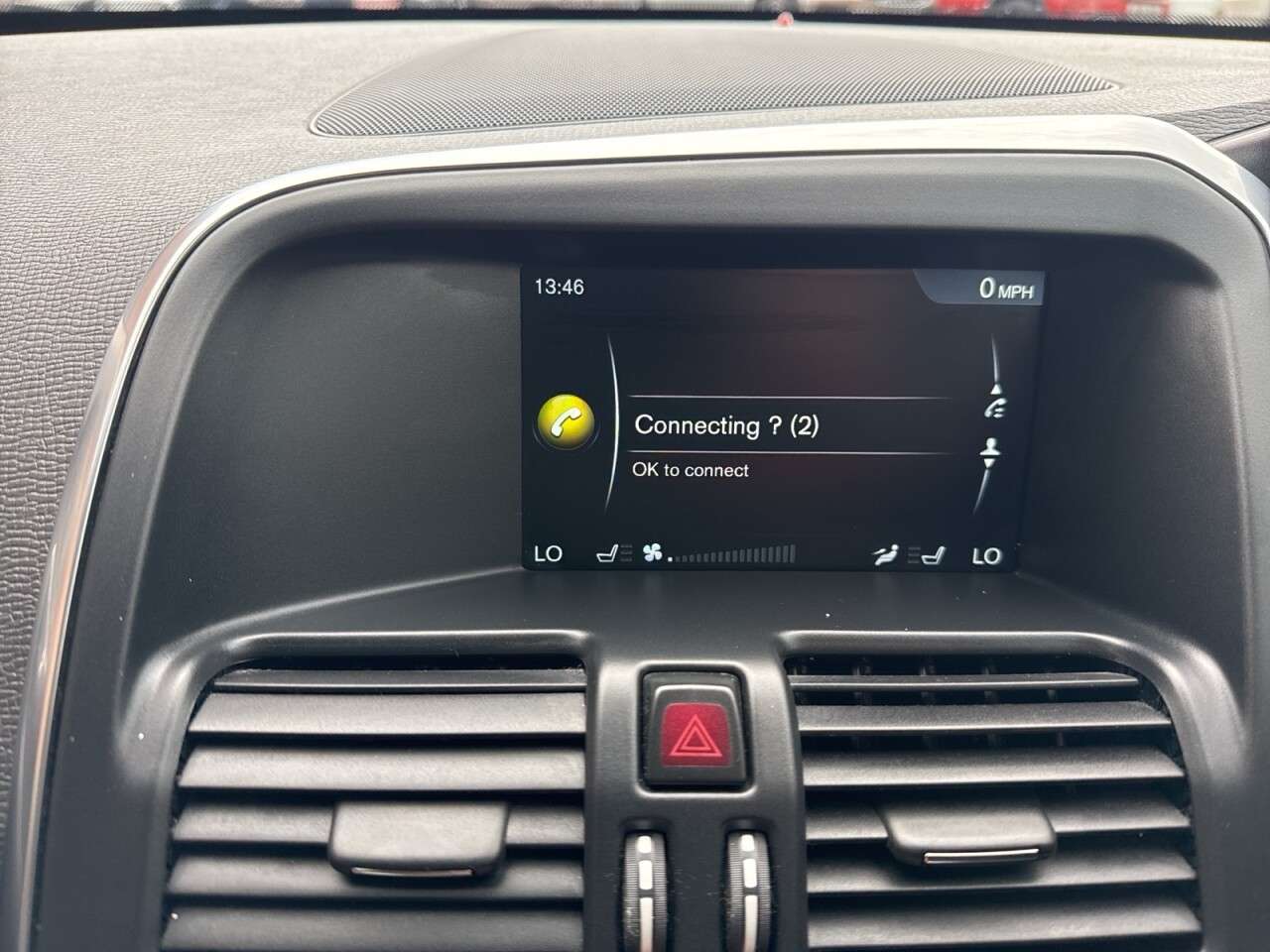 2015 VOLVO XC60 2015 VOLVO XC60
