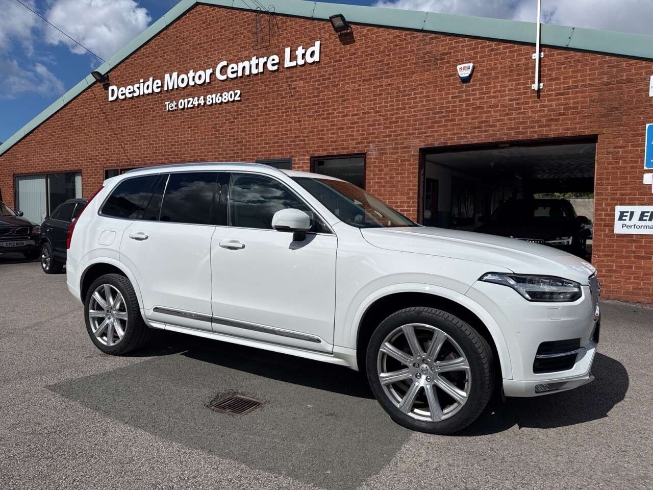 A 2018 VOLVO XC90 2.0 D5 PowerPulse Inscription Pro SUV 5dr Diesel Auto 4WD Euro 6 (s/s) (235 A 2018 VOLVO XC90 2.0 D5 PowerPulse Inscription Pro SUV 5dr Diesel Auto 4WD Euro 6 (s/s) (235