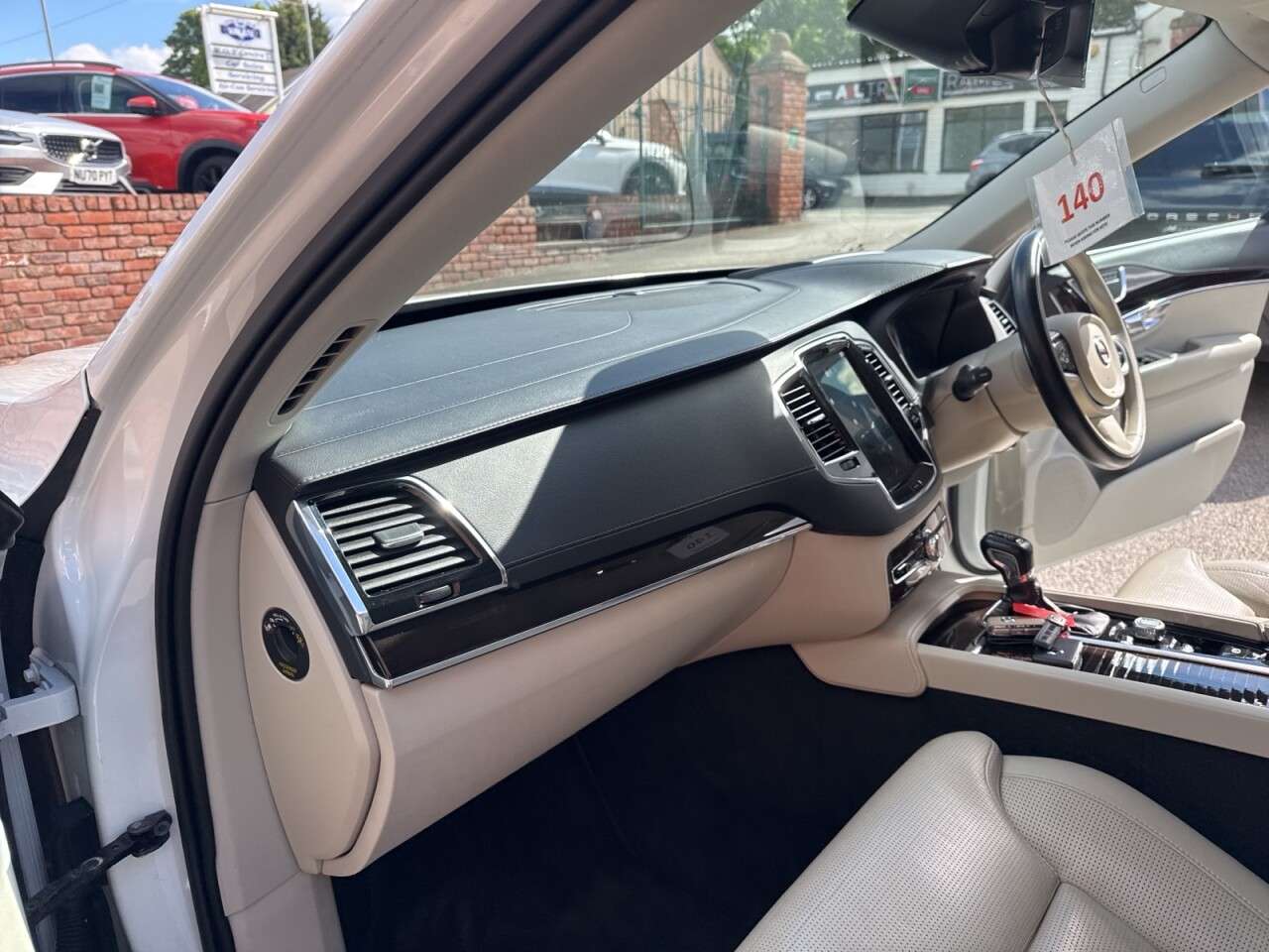 2018 VOLVO XC90 2018 VOLVO XC90