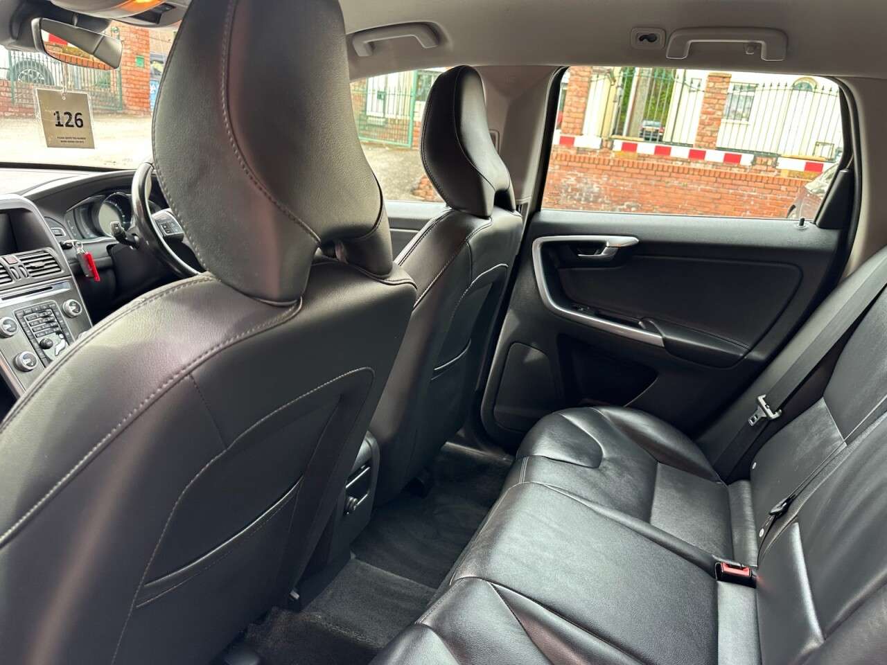 2015 VOLVO XC60 2015 VOLVO XC60