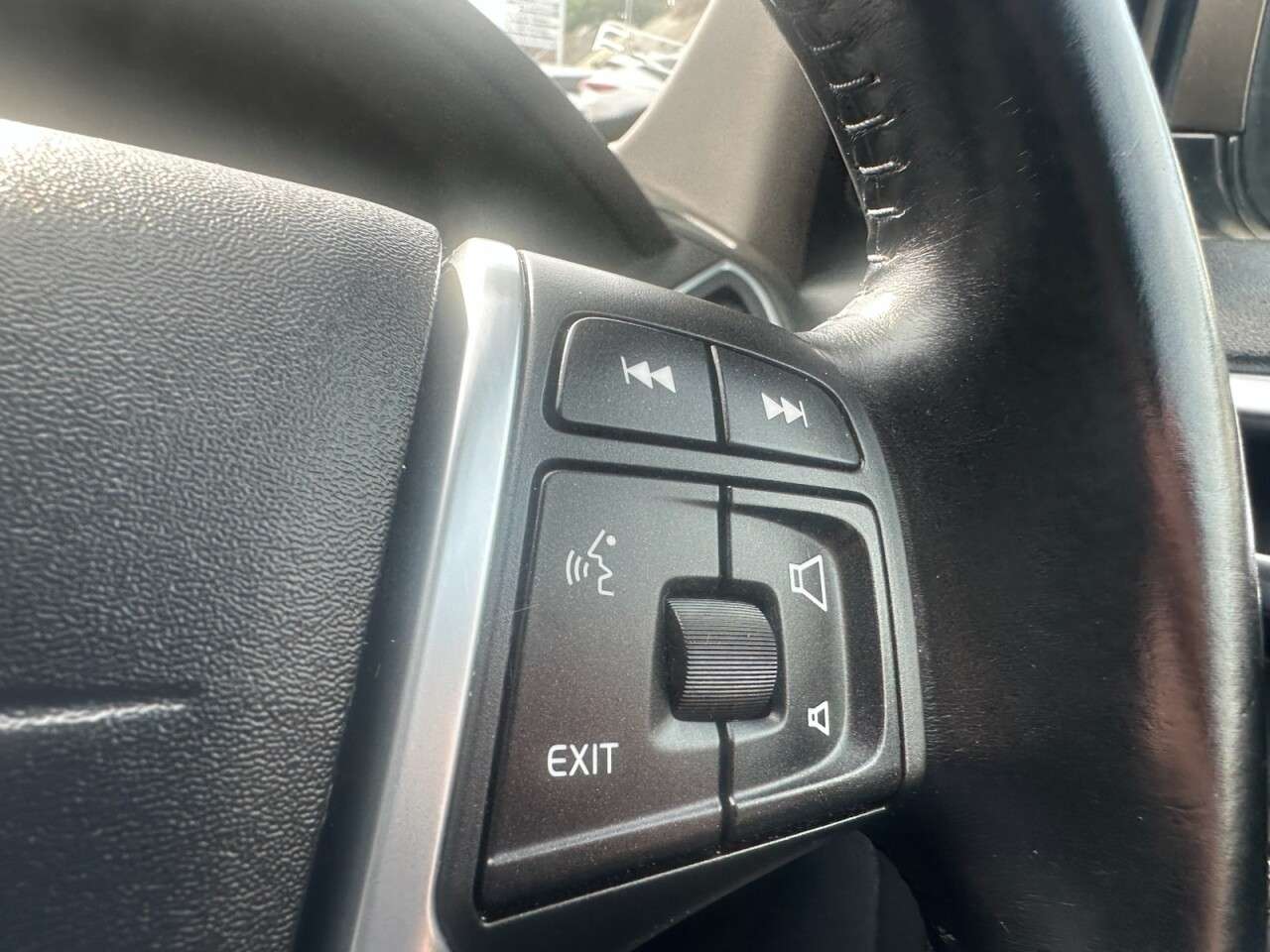 2015 VOLVO XC60 2015 VOLVO XC60