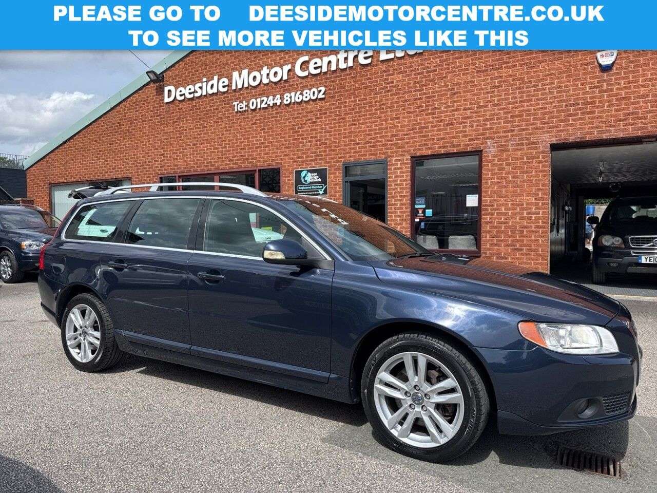 A 2010 VOLVO V70 D5 SE LUX A 2010 VOLVO V70 D5 SE LUX