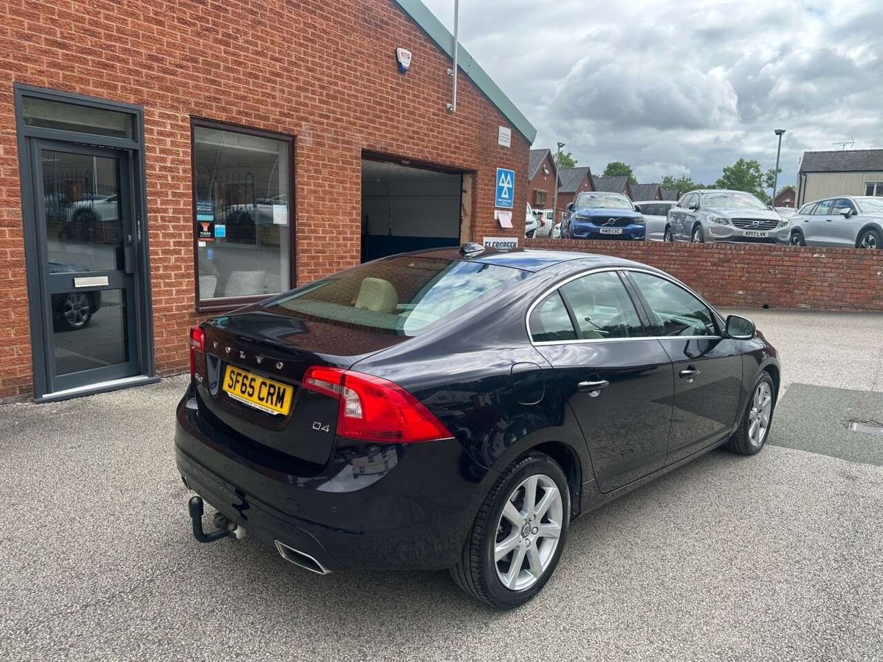 2016 VOLVO S60 2016 VOLVO S60