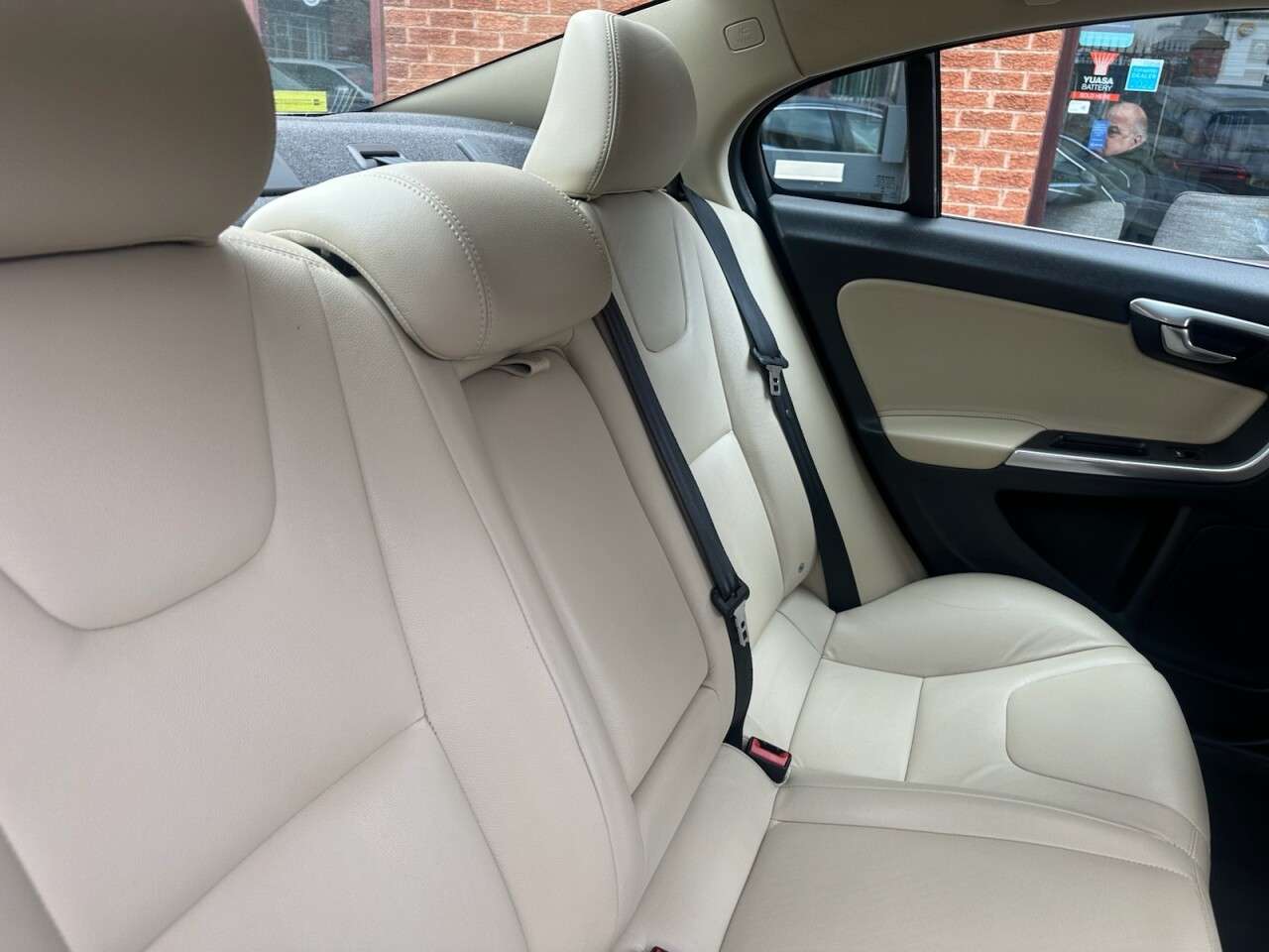 2016 VOLVO S60 2016 VOLVO S60