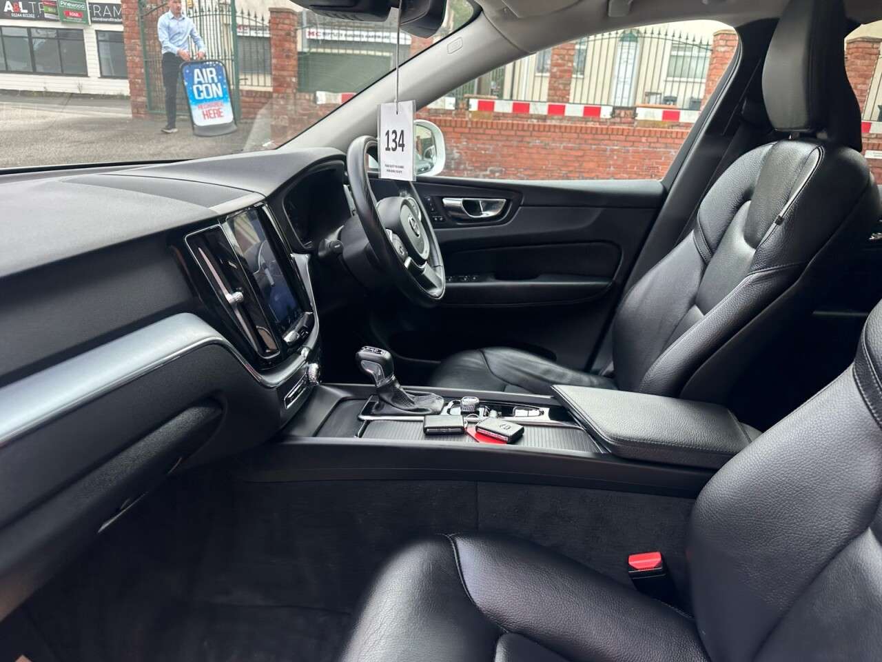 2018 VOLVO XC60 2018 VOLVO XC60