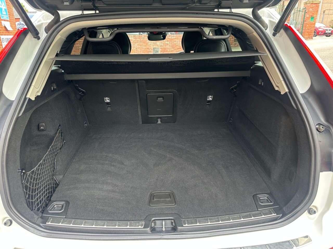 2018 VOLVO XC60 2018 VOLVO XC60