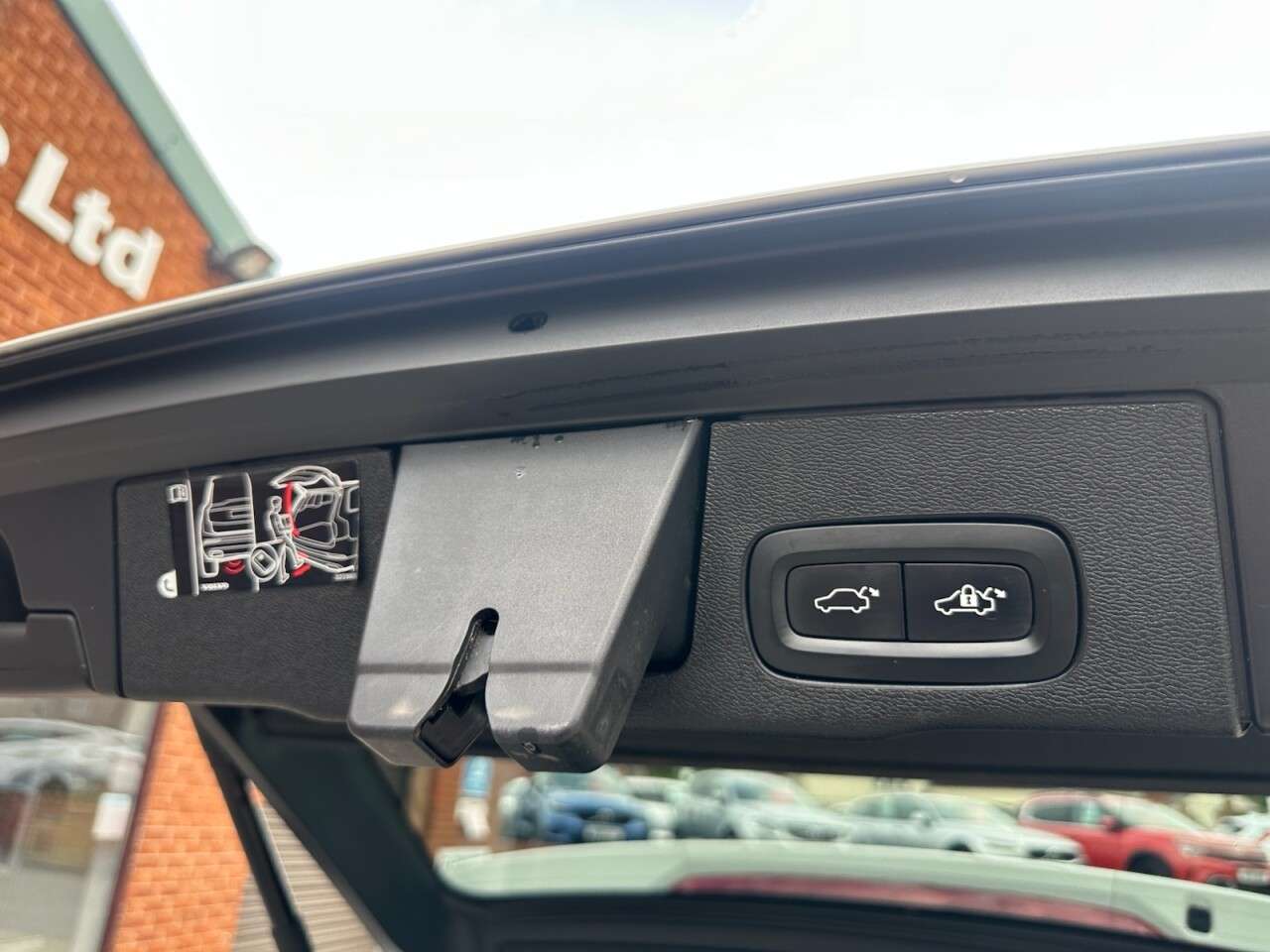 2018 VOLVO XC60 2018 VOLVO XC60