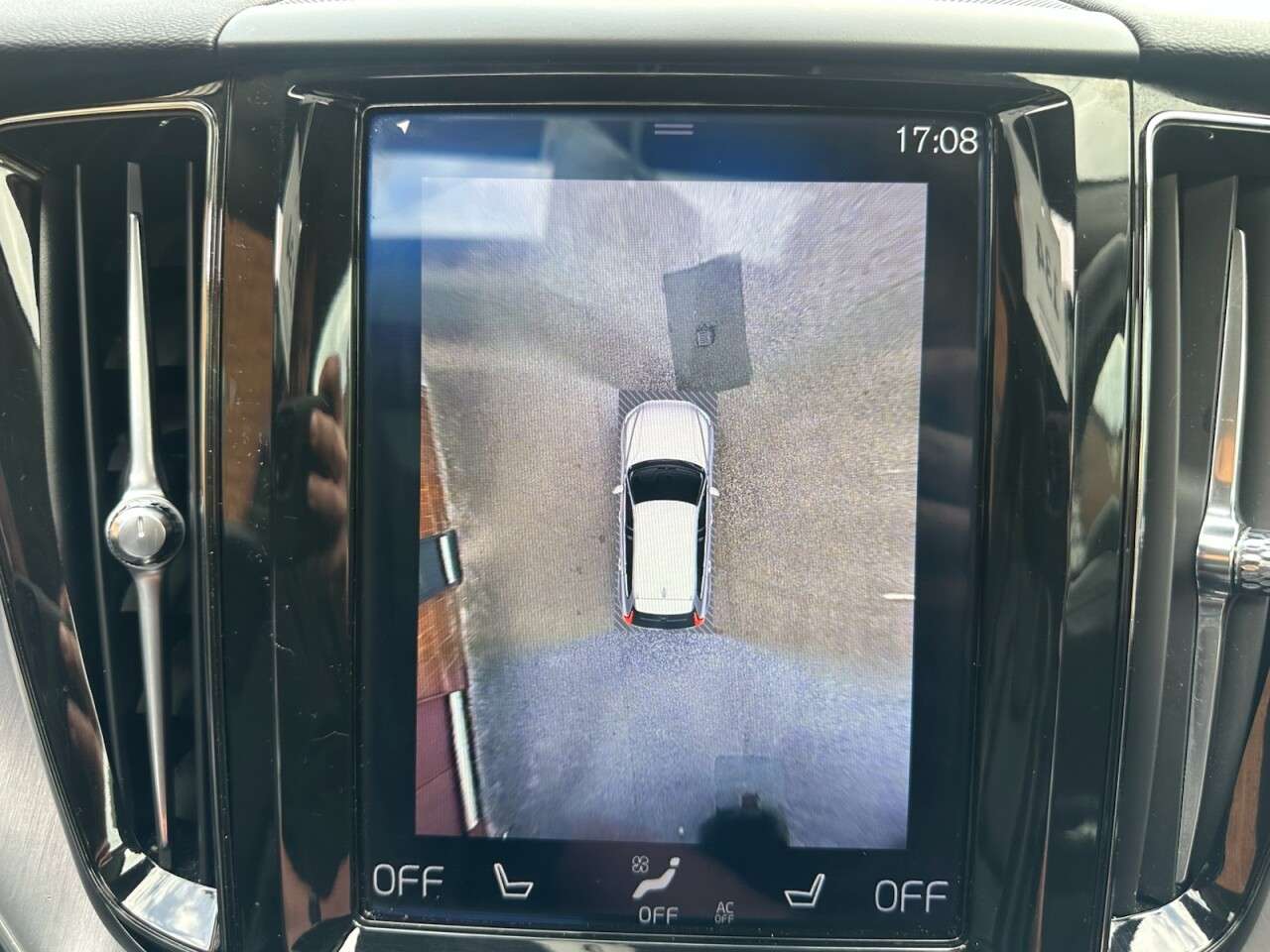 2018 VOLVO XC60 2018 VOLVO XC60
