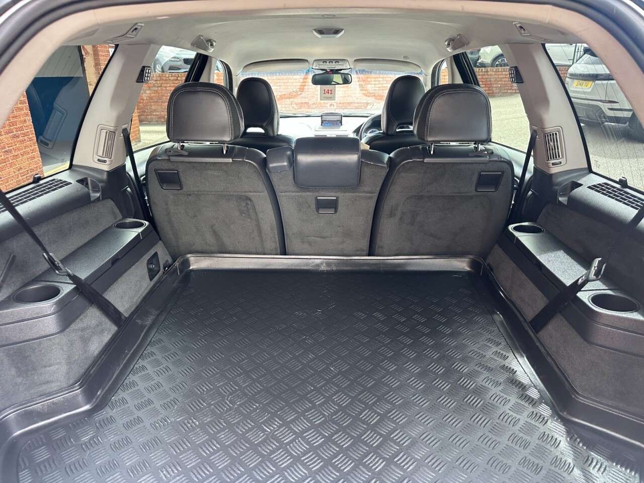 2013 VOLVO XC90 2013 VOLVO XC90