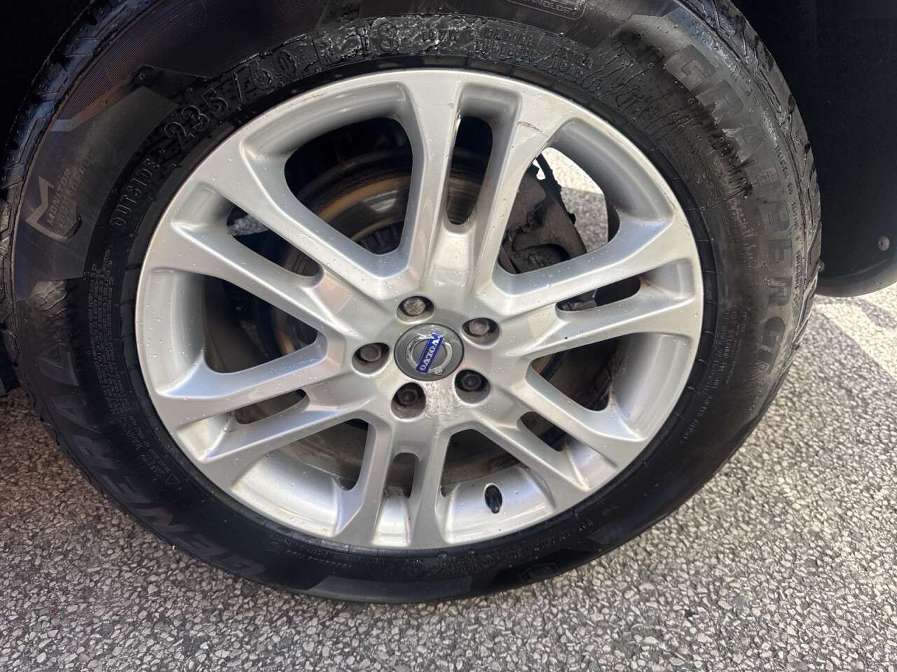 2016 VOLVO XC60 2016 VOLVO XC60