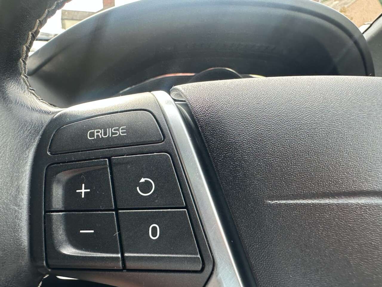 2015 VOLVO XC60 2015 VOLVO XC60
