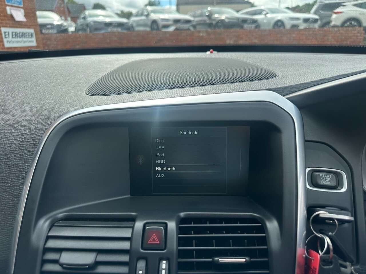 2015 VOLVO XC60 2015 VOLVO XC60