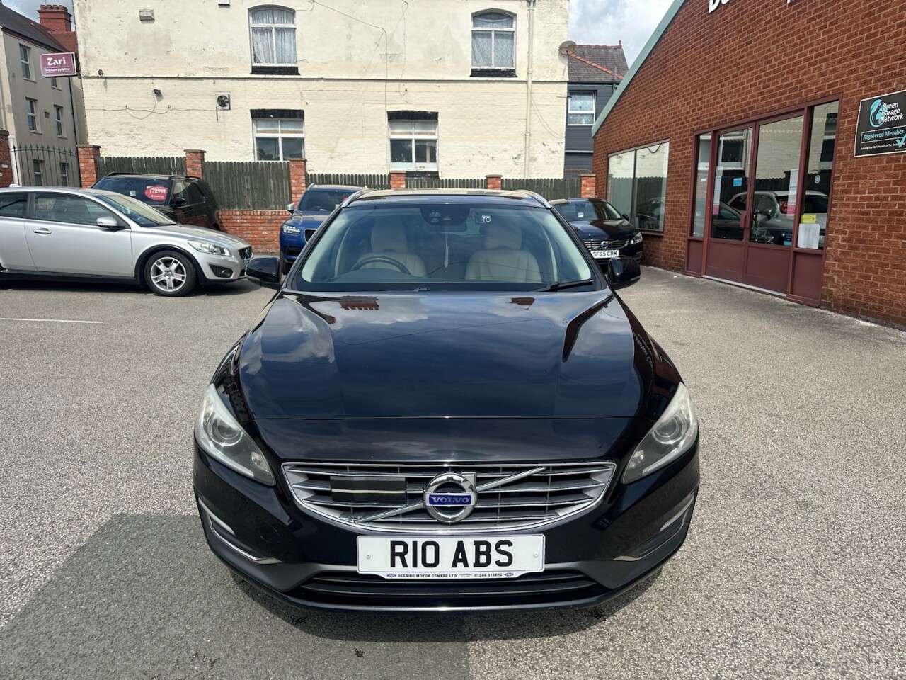 2014 VOLVO V60 2014 VOLVO V60