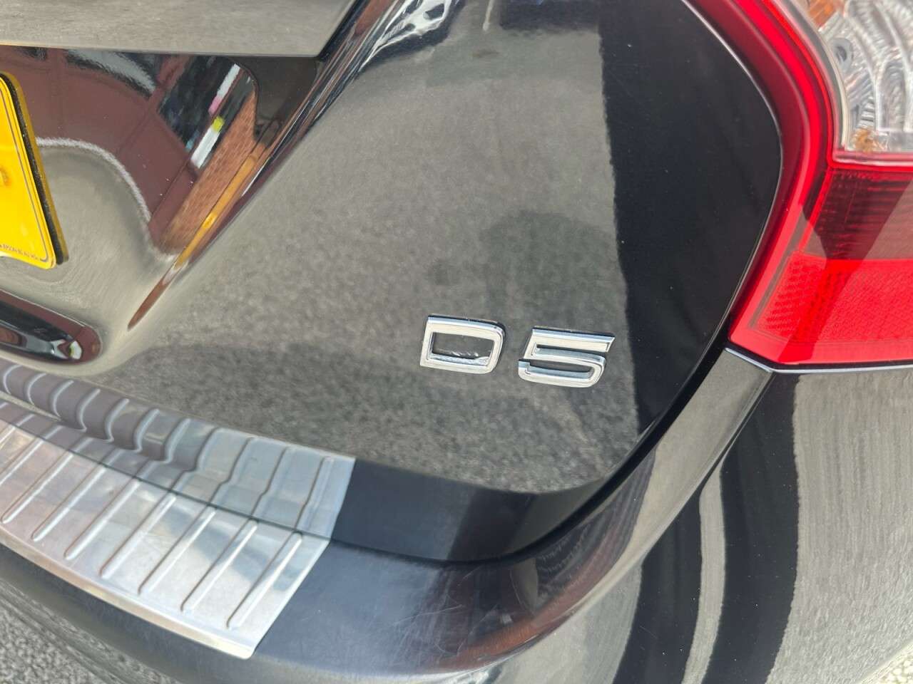 2014 VOLVO V60 2014 VOLVO V60