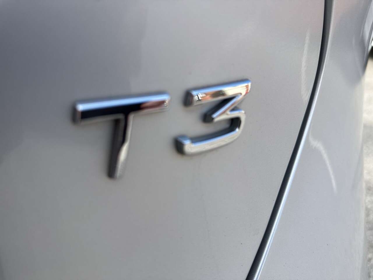 2019 VOLVO V40 CROSS COUNTRY 2019 VOLVO V40 CROSS COUNTRY