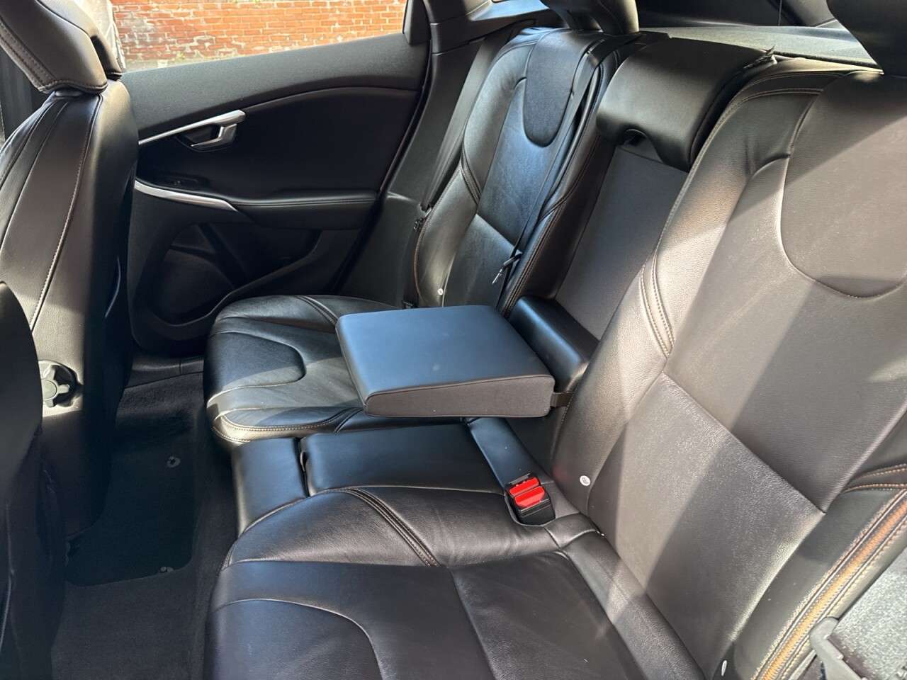 2019 VOLVO V40 CROSS COUNTRY 2019 VOLVO V40 CROSS COUNTRY