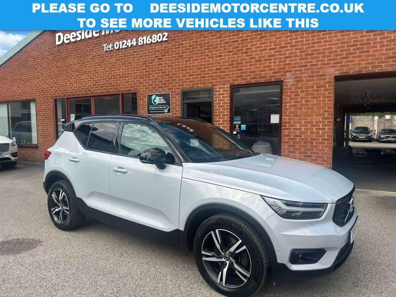 A 2019 VOLVO XC40 2.0 D4 R-Design SUV 5dr Diesel Auto AWD Euro 6 (s/s) (190 ps) 360 Degree ca A 2019 VOLVO XC40 2.0 D4 R-Design SUV 5dr Diesel Auto AWD Euro 6 (s/s) (190 ps) 360 Degree ca