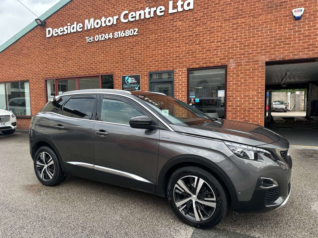 2019 PEUGEOT 3008 2019 PEUGEOT 3008