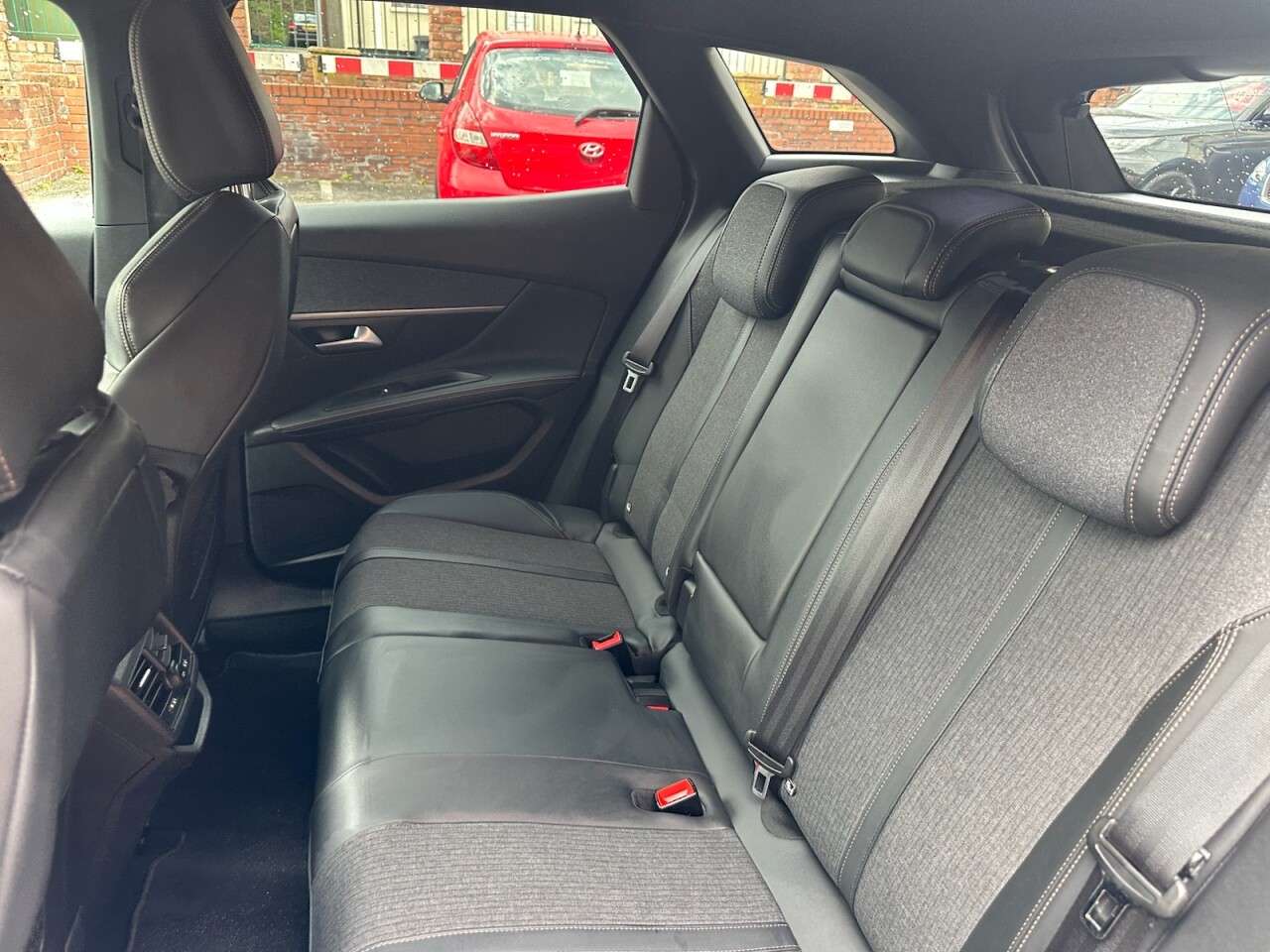 2019 PEUGEOT 3008 2019 PEUGEOT 3008