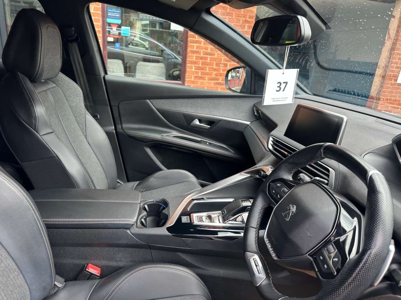 2019 PEUGEOT 3008 2019 PEUGEOT 3008